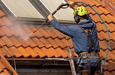 Démoussage et hydrofuge de toiture à Achery